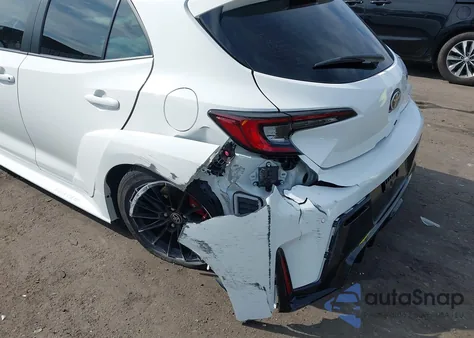 2024 Toyota Gr Corolla Premium из США, поврежденный, VIN JTNABAAEXRA011587